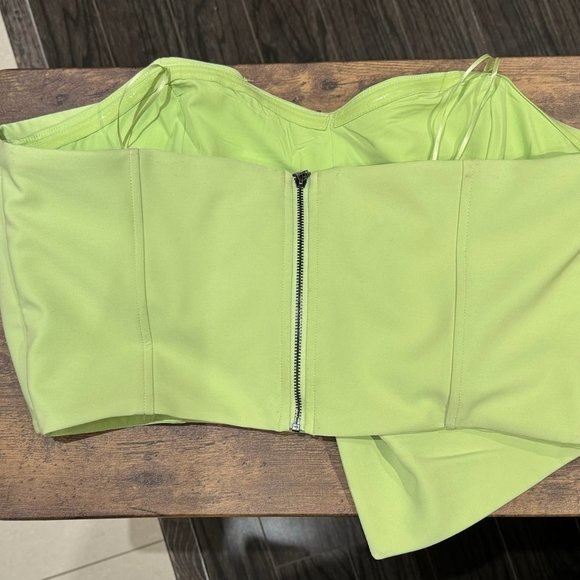 Dynamite NWT Knot Front Bustier Top - Picture 5 of 6